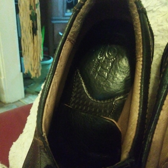 BORN low top lace up leather oxfords - Picture 2 of 10